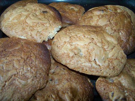 de bons nougats et de délicieux cookies!!! ça vous dit? 102_8617