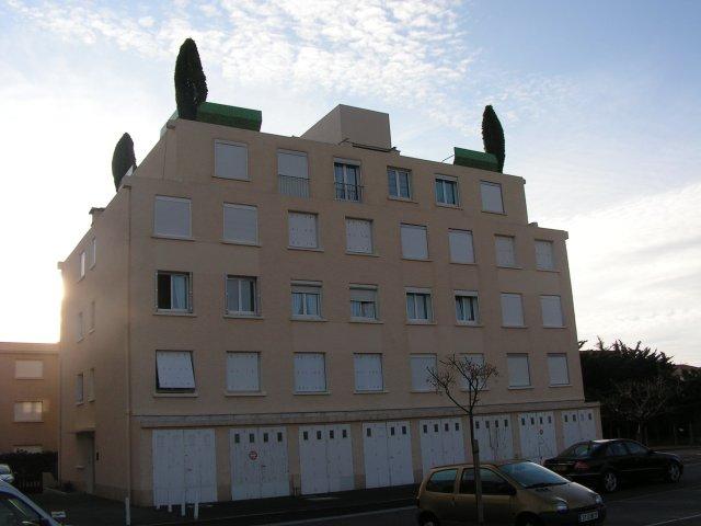 Photos d'antennes relais GSM déguisés Photos d'antennes relais GSM déguisés