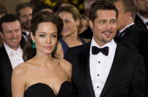 Brad Pitt et Angelina Jolie consultent un avocat !!
