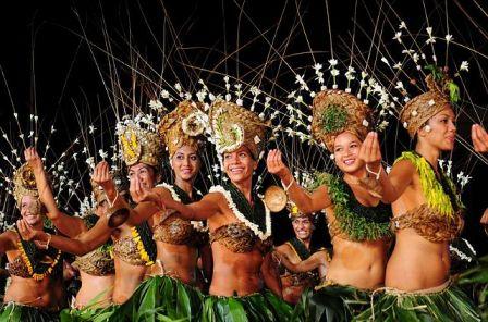 DSC_0113.JPG, sept. 2009 Le Monoi à l'honneur au Heiva i Tahiti 2009 avec Tamariki Poerani