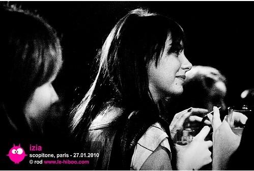 Izia, SuperStar photo 1.jpg