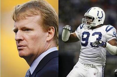 Les Miettes du Mardi: une année sans plafond semble inévitable, des nouvelles de Dwight Freeney et plus... Les Miettes du Mardi: une année sans plafond semble inévitable, des nouvelles de Dwight Freeney et plus...