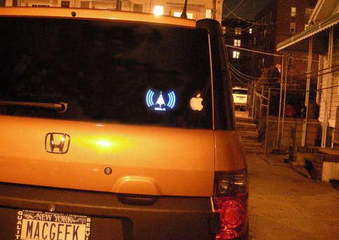 Un détecteur de WiFi sur la vitre arrière de votre voiture screenshot 2010 02 02 à 15.13.48 Un détecteur de WiFi sur la vitre arrière de votre voiture