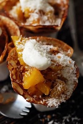 Une crêpouillette, deux crêpouillettes, trois crê… je me demande si la crêpouillette ne va pas tourner à l’idée fixe ! Crêpouillette exotique au menu