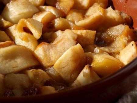 Crumble aux noix, pommes et raisins caramélisés 011