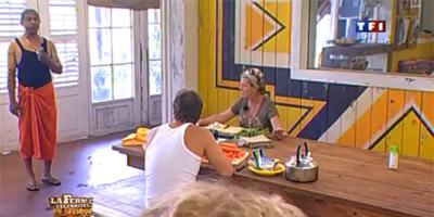 La Ferme Célébrités en Afrique ... Francky essaie de rester Keep cool ! La Ferme Célébrités en Afrique ... Francky essaie de rester Keep cool !