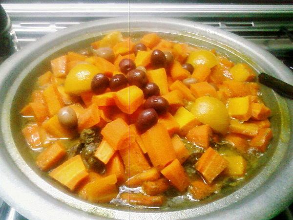 Tajine de veau aux carottes, olives rouges et c.confit 060907080339.jpg