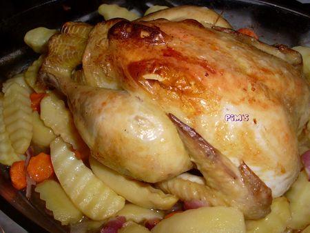 Poulet au four et ses légumes poulet_cuit