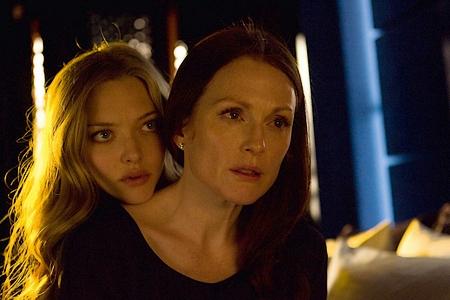 Chloe : 2 trailers + 39 photos !! chloe