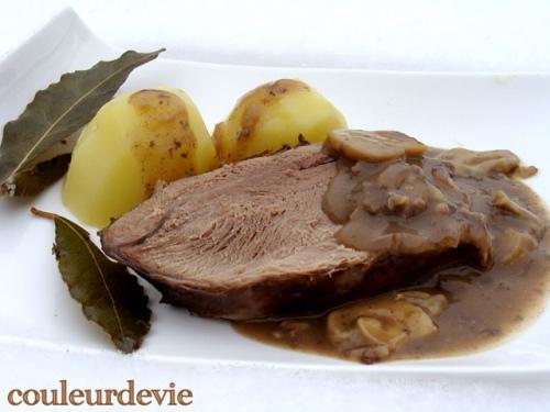 Rôti de sanglier au vin rouge et à l’armagnac