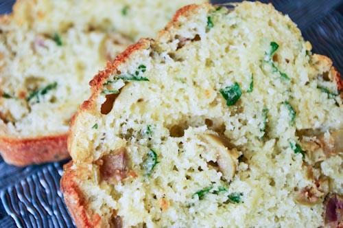 Cake aux olives vertes aux herbes _IGP6896