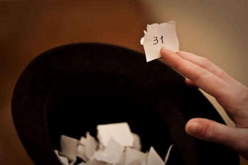 tirage au sort et chaussures2 Le petit colis vintage : suite et fin