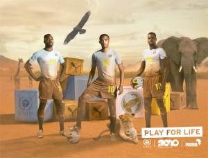Coupe du Monde 2010 ... Le même maillot pour le Ghana, la Côte d'Ivoire et le Cameroun
