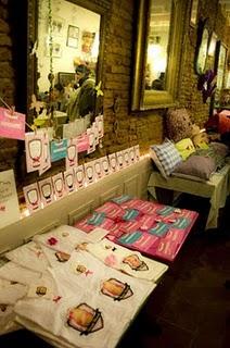 HAUT les COEURS ! ce qu'il s'est passé et VIVRE AVEC UNE ADO HAUT les COEURS ! ce qu'il s'est passé et VIVRE AVEC UNE ADO