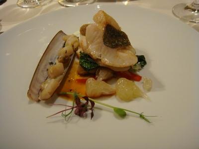 20100127 Astrance 05 saint pierre couteau pamplemousse coques truffe noire (ChrisoScope) 20100127 Astrance 05 saint pierre couteau pamplemousse coques truffe noire 2010 a démarré fort (ChrisoScope)