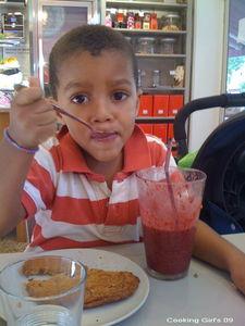 BISCUIT ET BISCUIT... SFRG_090