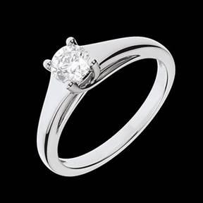bague-solitaire-diamant-or-blanc