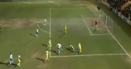 Un vrai but de merde ... et surprise à la fin de la vidéo Un vrai but de merde ... et surprise à la fin de la vidéo