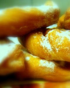Mardi gras ou Fat tuesday? Je choisi le carnaval des bugnes