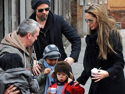 Brad Pitt et Angelina Jolie en voyage à Venise !