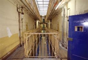 La prison, l'intolérable France-Paris-Prison-Sante-1-2.jpg