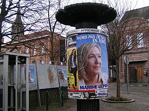 Connaissez vous la vignoble-attitude? Une girouette qui...... PICT0728.JPG