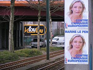 Connaissez vous la vignoble-attitude? Une girouette qui...... PICT0748.JPG