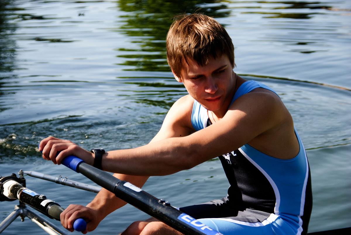 Joffrey Verbruggen. Pyramide Distribution Joffrey Verbruggen. Pyramide Distribution