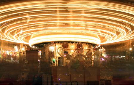 A la vitesse de la lumière... lumfor5759