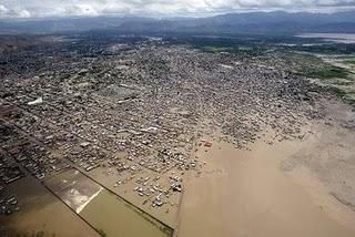 Vue aérienne de la ville de Port-au-Prince,Haiti
La nouve...