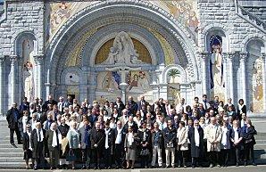 Pèlerinage 'chrétiens élus publics' Lourdes 2010 chretiens-elus-public.jpg