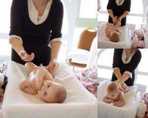 Les bébés et les enfants d'abord massage_b_b__montage