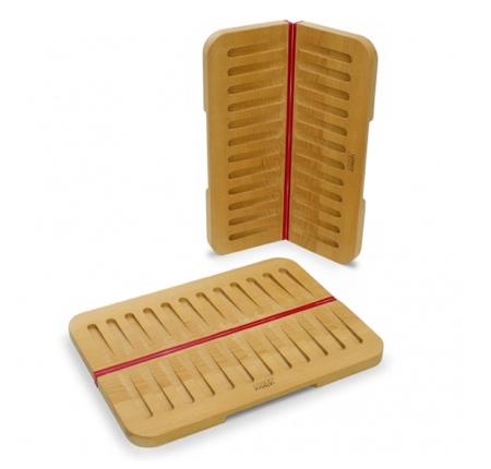 684-muuuz-folding-chopping-board-designwright-joseph-joseph-4 Folding Chopping Board par DesignWright