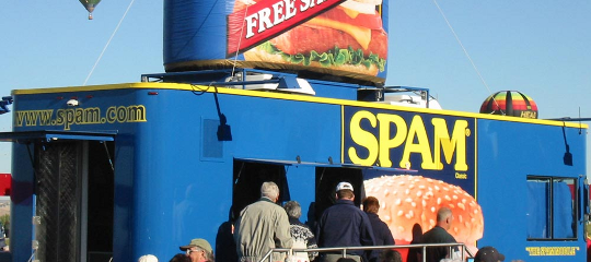 spam Dénoncez les spammeurs