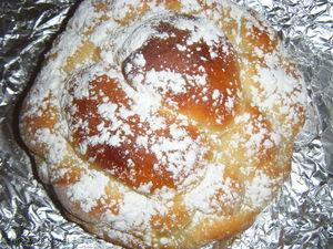 Brioche La Mona DSCF3972