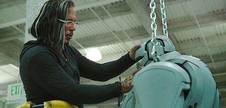 Iron Man 2 : une seconde bande-annonce explosive !!! iron-man
