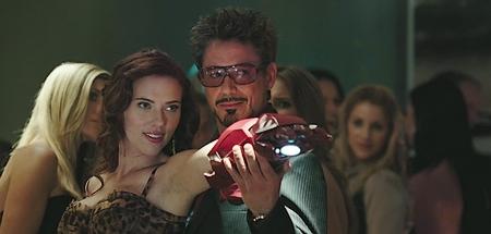 Iron Man 2 : une seconde bande-annonce explosive !!! iron-man