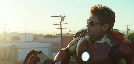 Iron Man 2 : une seconde bande-annonce explosive !!! iron-man