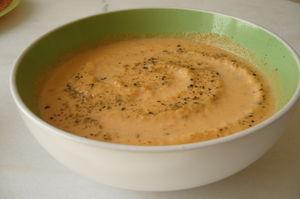 ♪ Velouté de carottes safran & noisettes 100221_velout__carotte_safran
