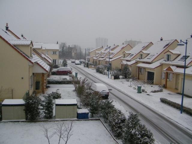 http://i69.servimg.com/u/f69/11/69/53/34/101_0910.jpg