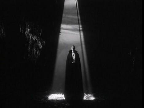 Dracula, 5 : Les proies du vampire de Fernando Méndez, par Francis Moury