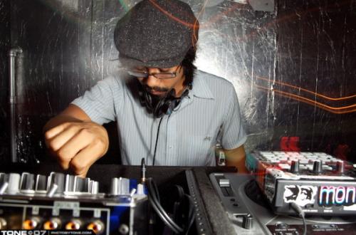 l_683029de359832e629d5fa7e7781d05b FREE THE ROBOTS… « Ctrl Alt Delete » Promo Vidéo