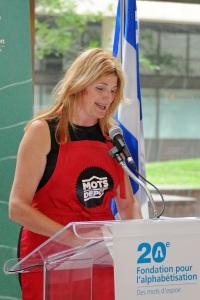 MarieFrancebazzo Marie-France Bazzo s’indigne en faveur de l’alphabétisation