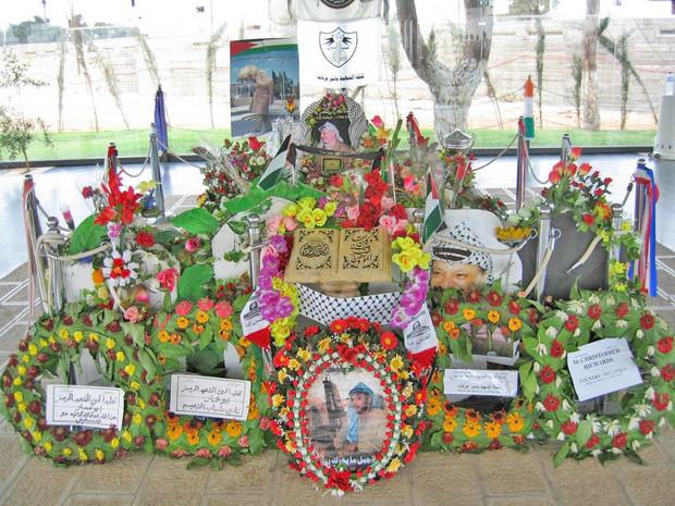 Tombe de Yasser Arafat, à Ramallah Tombe de Yasser Arafat, à Ramallah