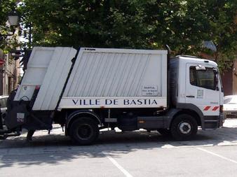 Bastia: La grève des ramassages d'ordures débute ce soir.