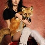 Megan Fox essaye de passer inaperçue