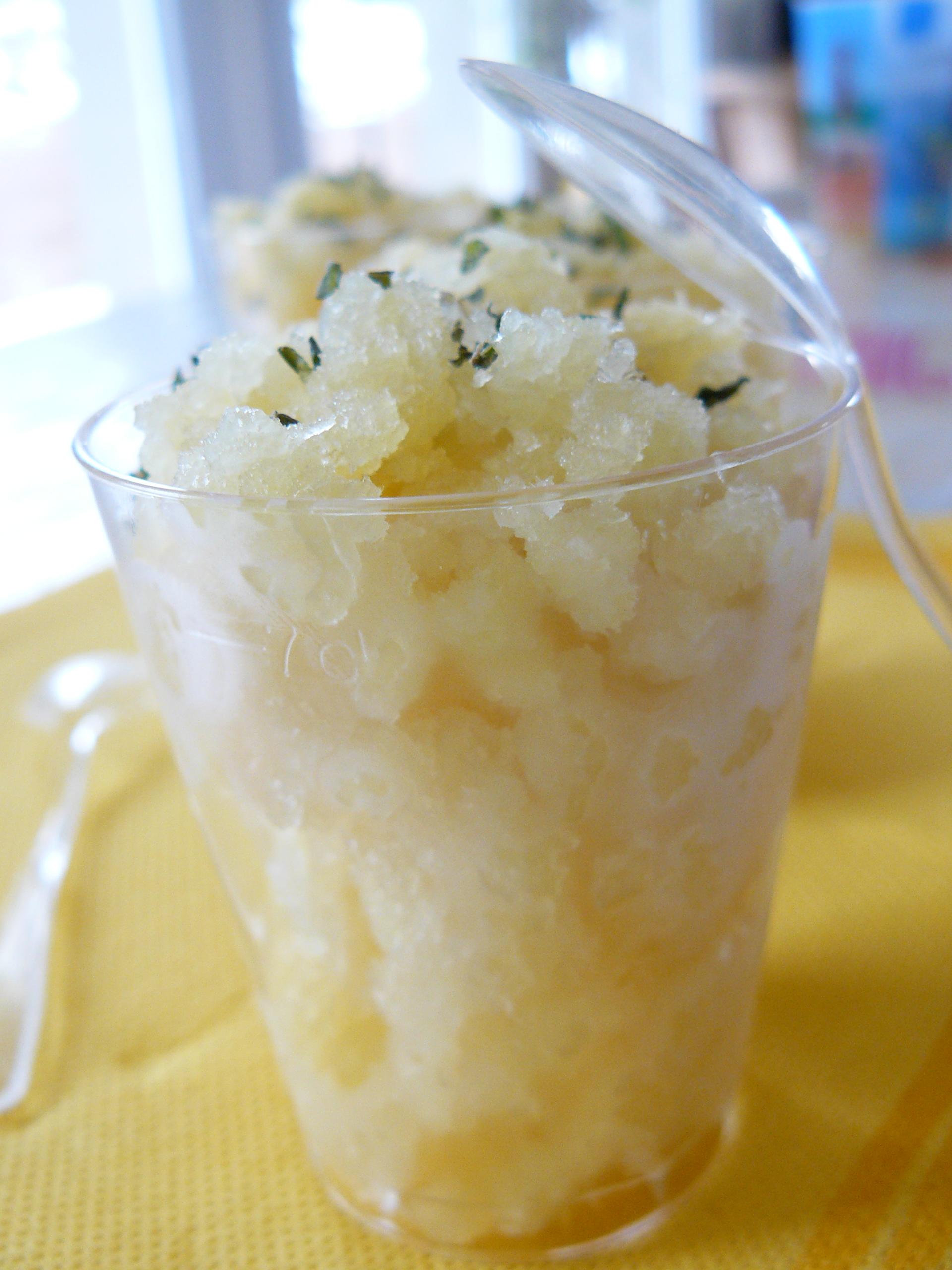 granite-ananas-dessert-apéritif-dinatoire-verrine-ananas-verrine-sucré Recette verrine sucrée : Granité d’ananas au rhum