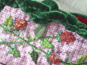 Après les Fleurs d'Angie Lewin...
***
Les Fruits du Jardi... IMG_3177