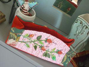 Après les Fleurs d'Angie Lewin...
***
Les Fruits du Jardi... IMG_3168