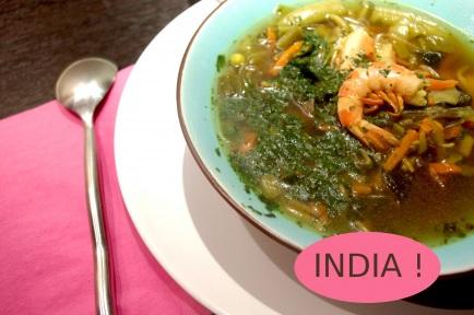 Soupe indienne aux crevettes et aux épices !